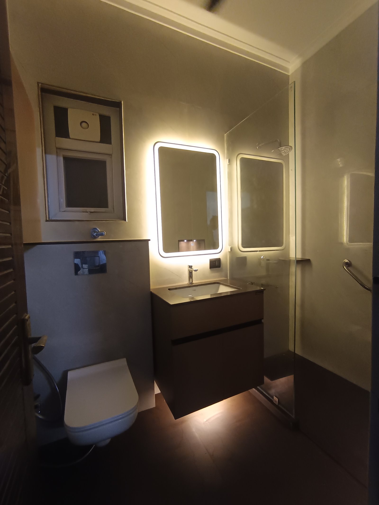 Bathroom design - Delhi