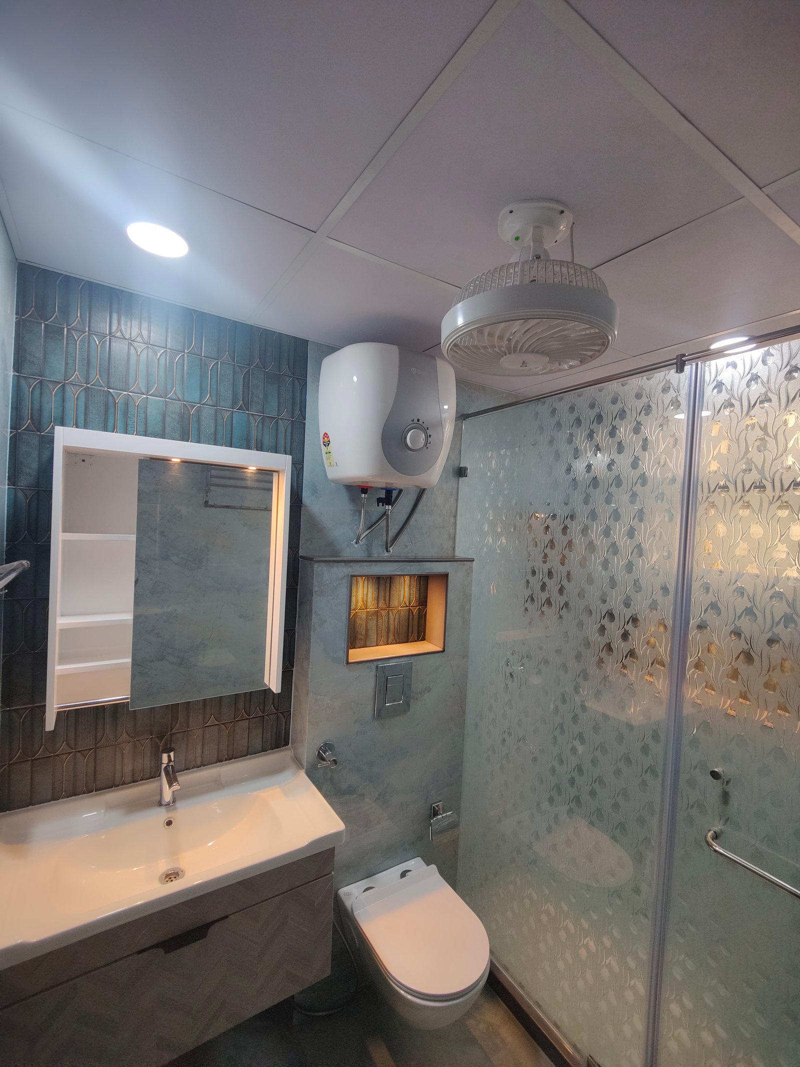 Bathroom design - Greater Noida