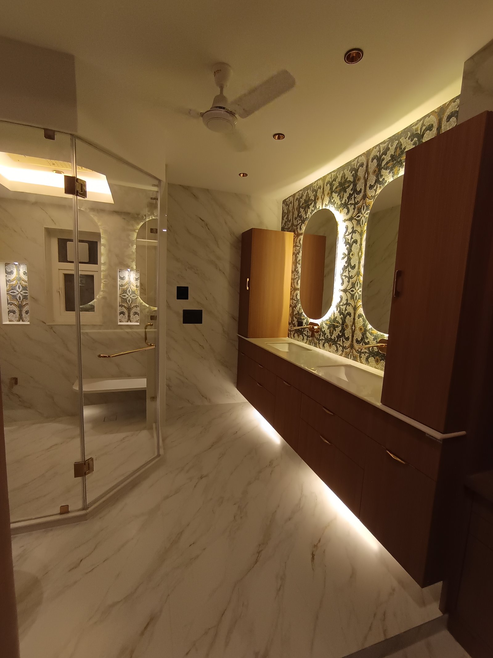 Bathroom design - Noida